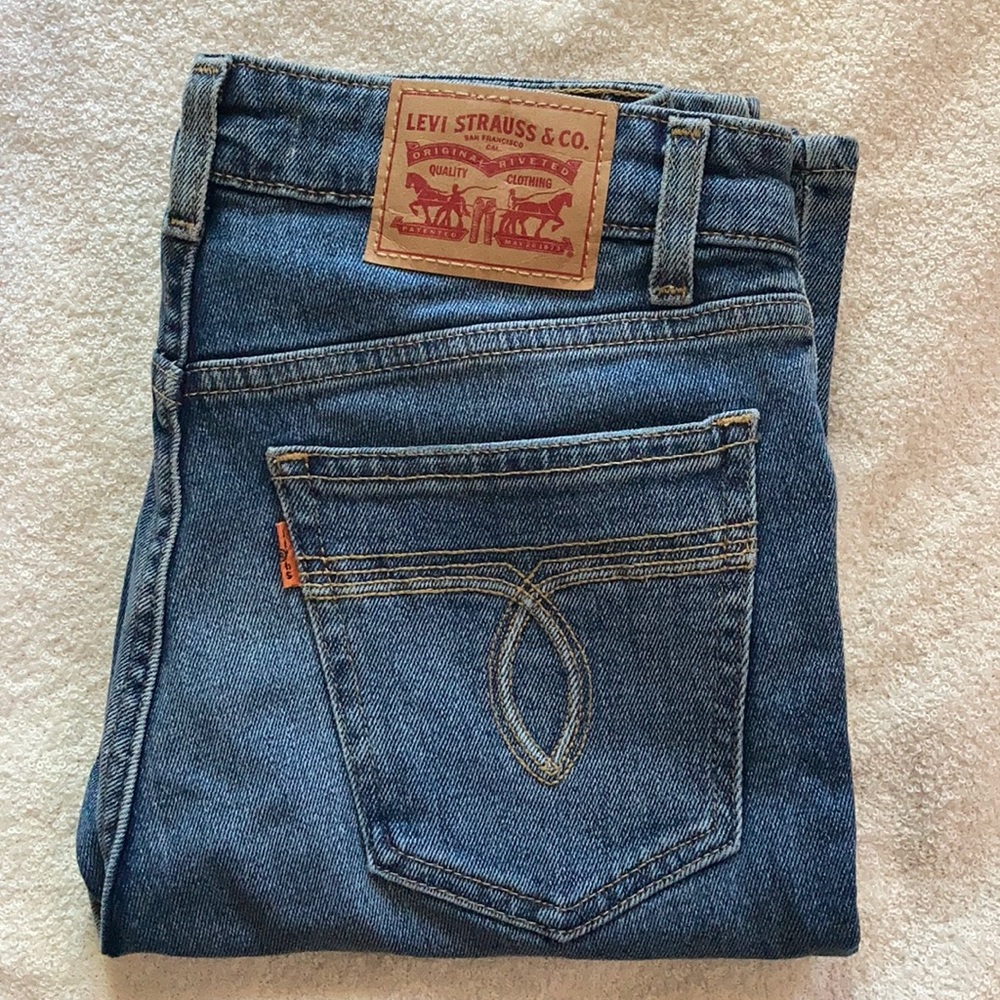 Never worn 721 Levi’s vintage jeans.